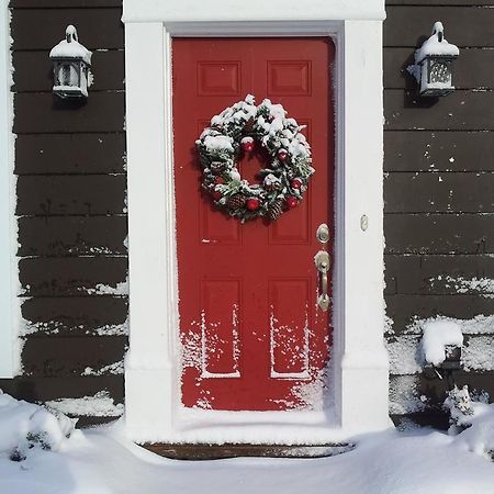 Four Ninety Muskoka B & B กราเวนเฮิร์สต์ ภายนอก รูปภาพ
