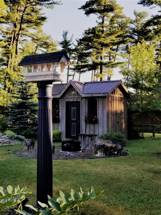 Four Ninety Muskoka B & B กราเวนเฮิร์สต์ ภายนอก รูปภาพ